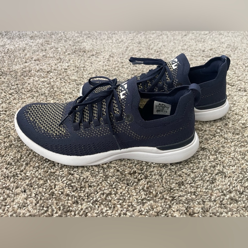 Women’s APL Athletic Propulsion Labs Techloom Breeze Sneakers Shoes Navy Sz 7.5